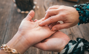 Hướng dẫn xem chỉ tay cho người mới bắt đầu